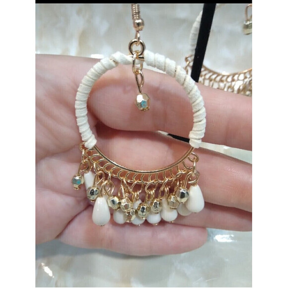 Woven Bohemian Tasseled Earrings In White - Picture 5 of 6